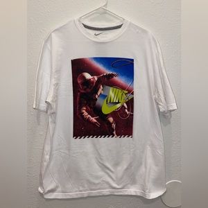 Men’s Nike Shirt XL